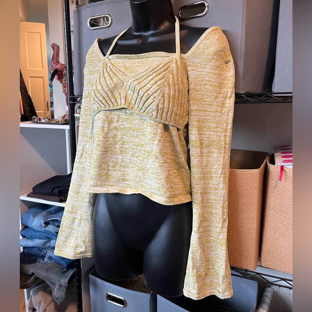 Women’s Lime Green Knit Long-Sleeve Top with Textured Bust